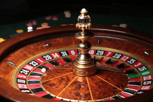 gmod platform interface showing football, live-dealer, and slot game options